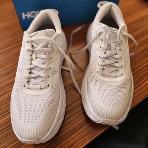 Hoka Bondi 7